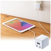 キューブ型USB充電器 2.4A ACA-IP79W_選択画像03