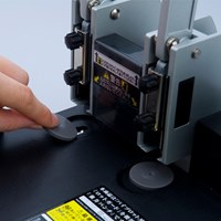 EA762MB-9A 165枚4穴強力型パンチ_選択画像04