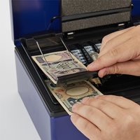 349x276x134mm手提げ金庫_選択画像04