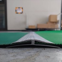 650x 115mm 歩行者誘導マット用ホルダー_選択画像03