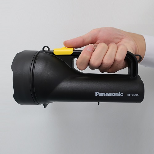 [単1x4本] フラッシュライト/ＬＥＤ_画像03