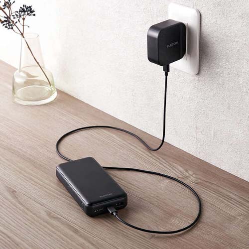 20000mAhモバイルバッテリ-(超高速充電)_画像04