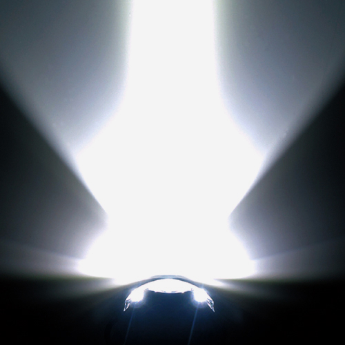 [単3x3本] ヘッドライト/LED(充電池セット)_画像03