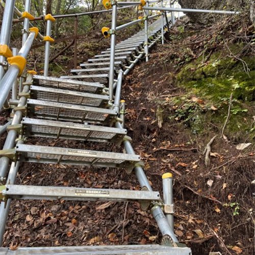 250x620自在ステップ(全回転式エキスパンド_画像04