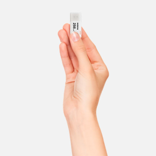 256GB USBメモリー_画像02